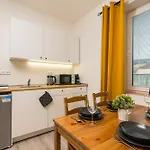 Za Radnici 2 & 5 By Mountain Ways Appartement
