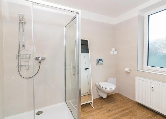 Za Radnici 2 & 5 By Mountain Ways Apartament